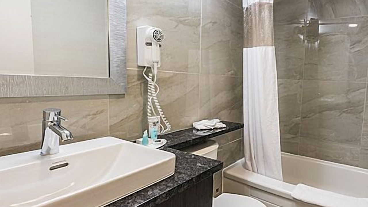 Photo of Bathroom in Quartier des Spectacles