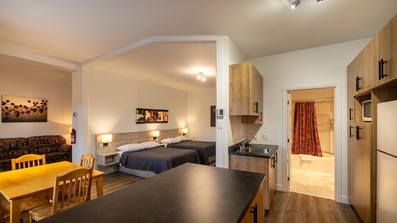 Photo of Livingroom in Ste Anne de Beaupre