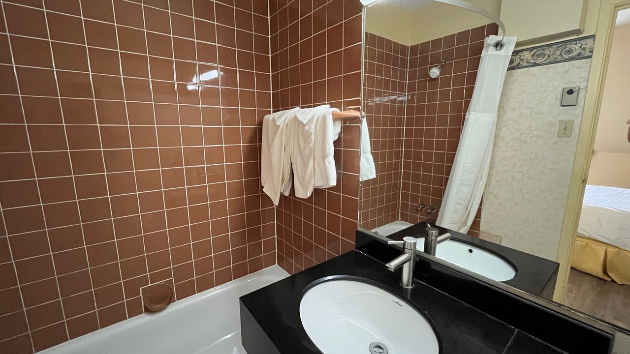 Photo of Bathroom in Cowansville
