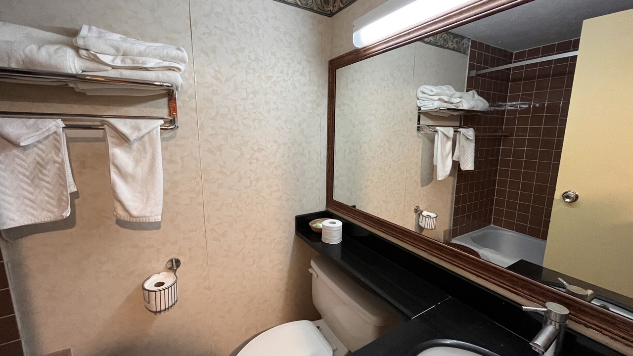 Photo of Bathroom in Cowansville