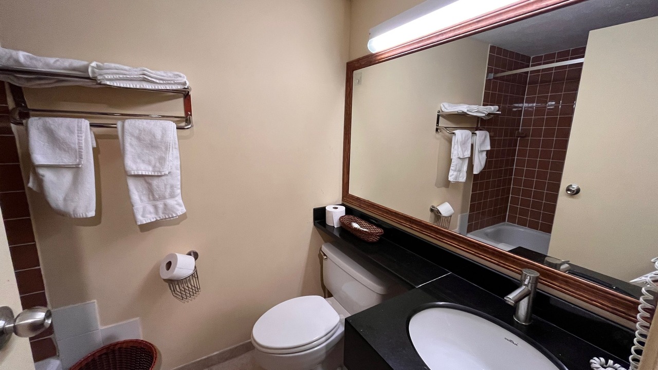 Photo of Bathroom in Cowansville
