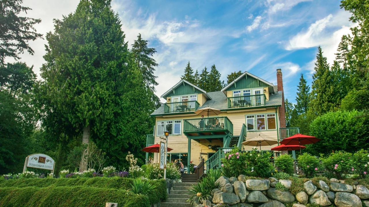 Photo of Outdoor in Gibsons
