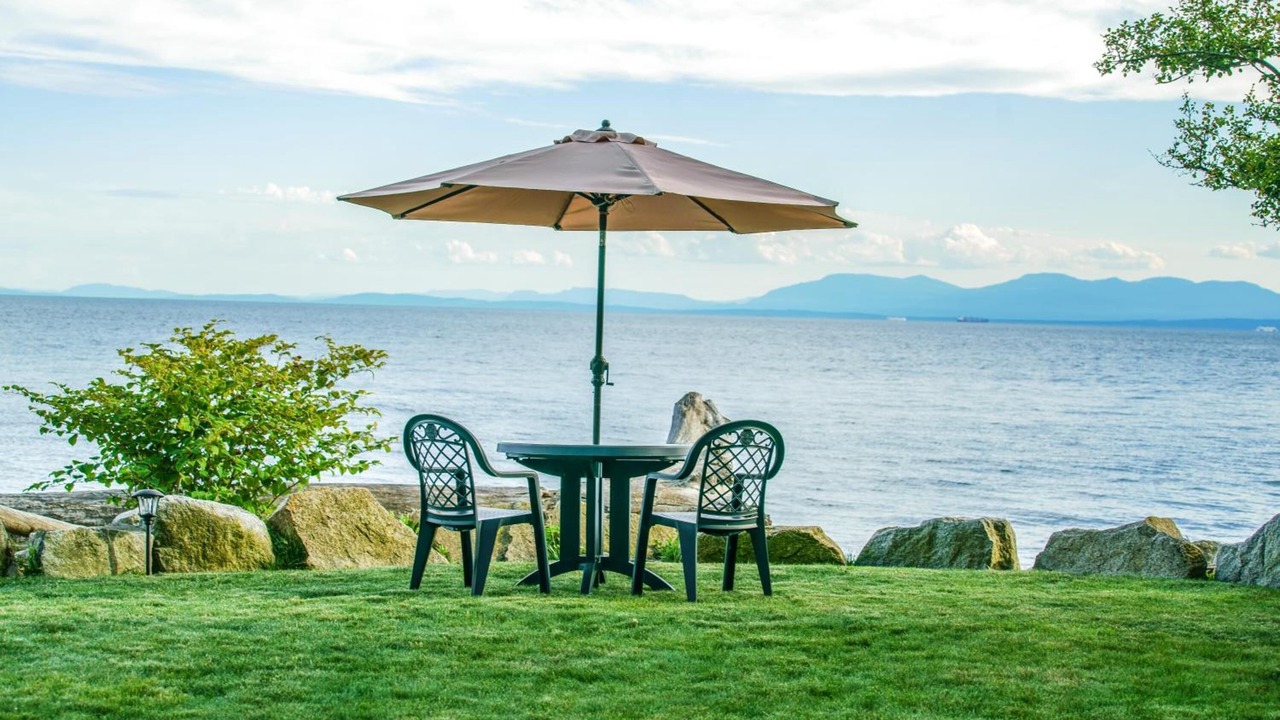 Photo of Others in Gibsons