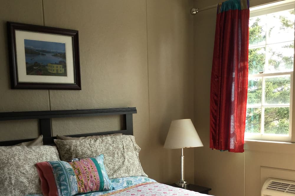 Photo of Bedroom in Elliston