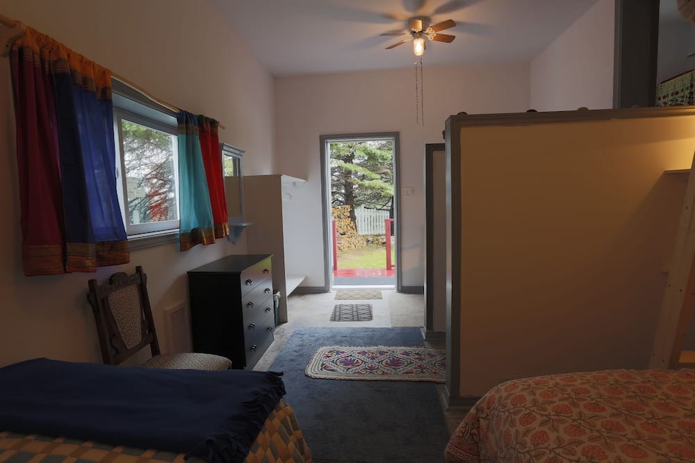 Photo of Bedroom in Elliston