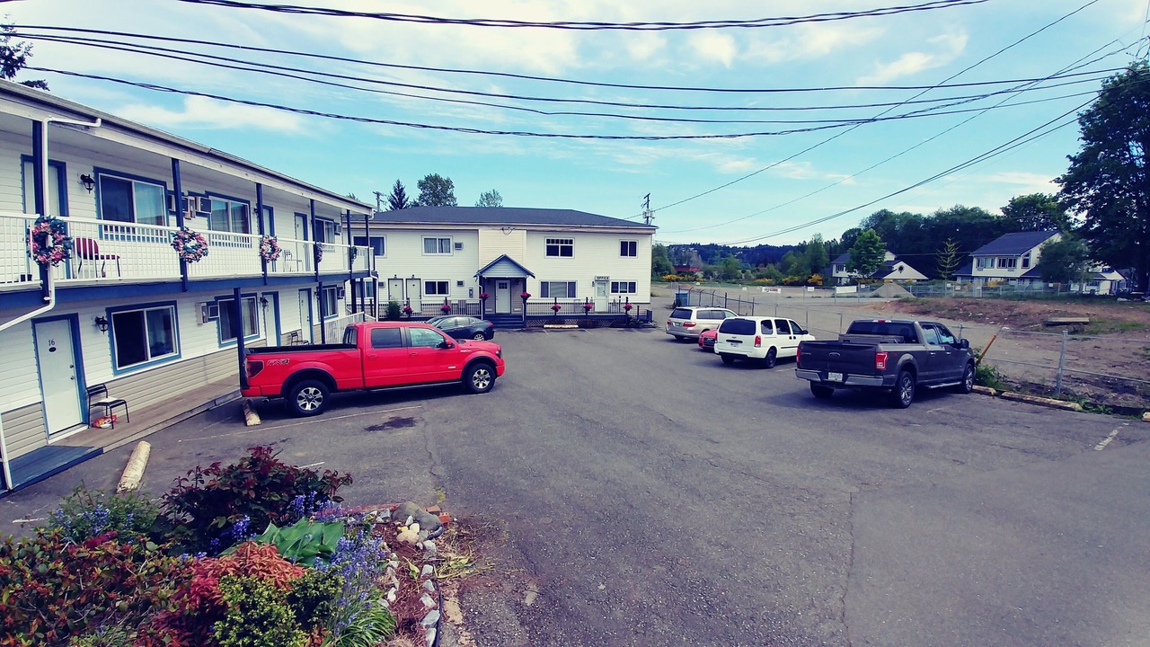 Photo of Others in Courtenay