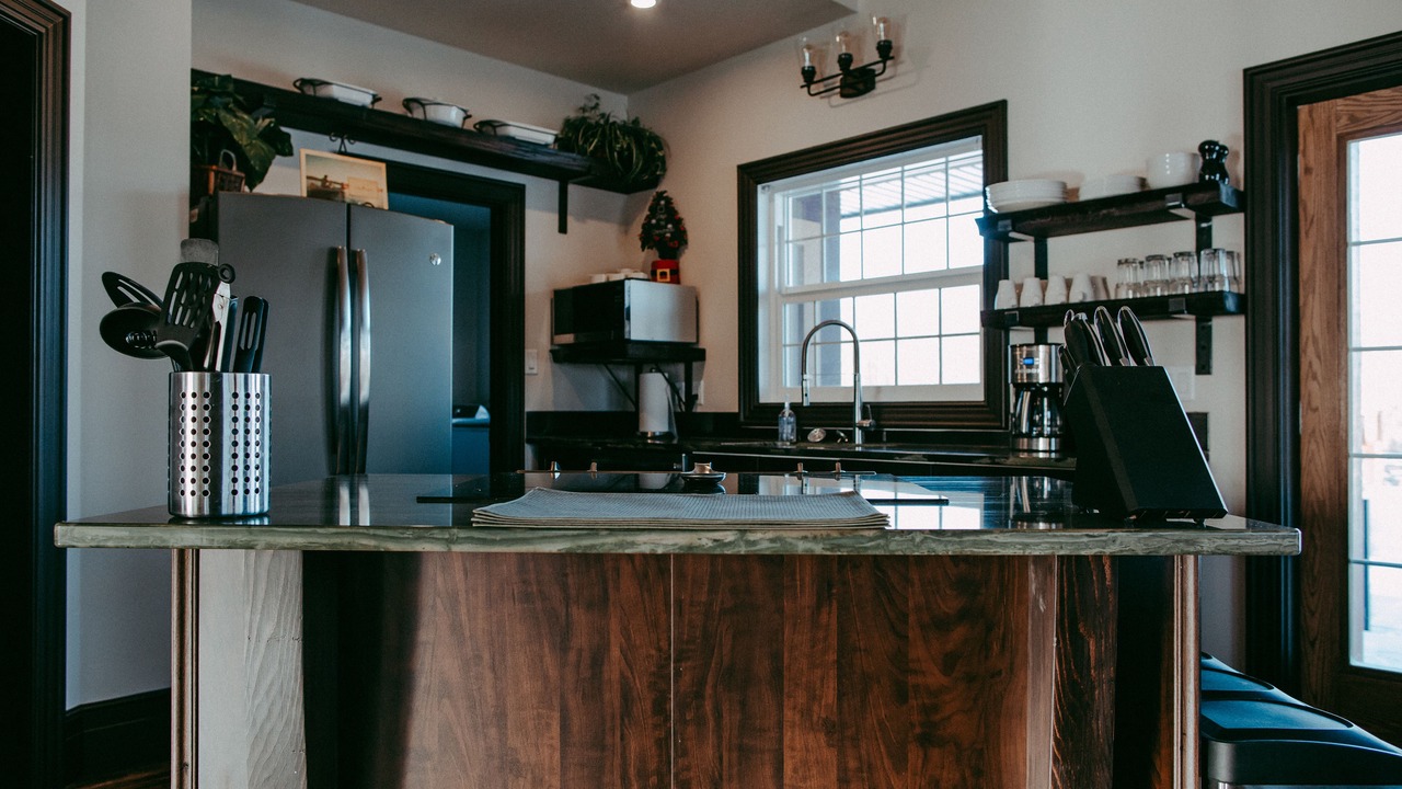 Photo of Kitchen in Fowler Lake