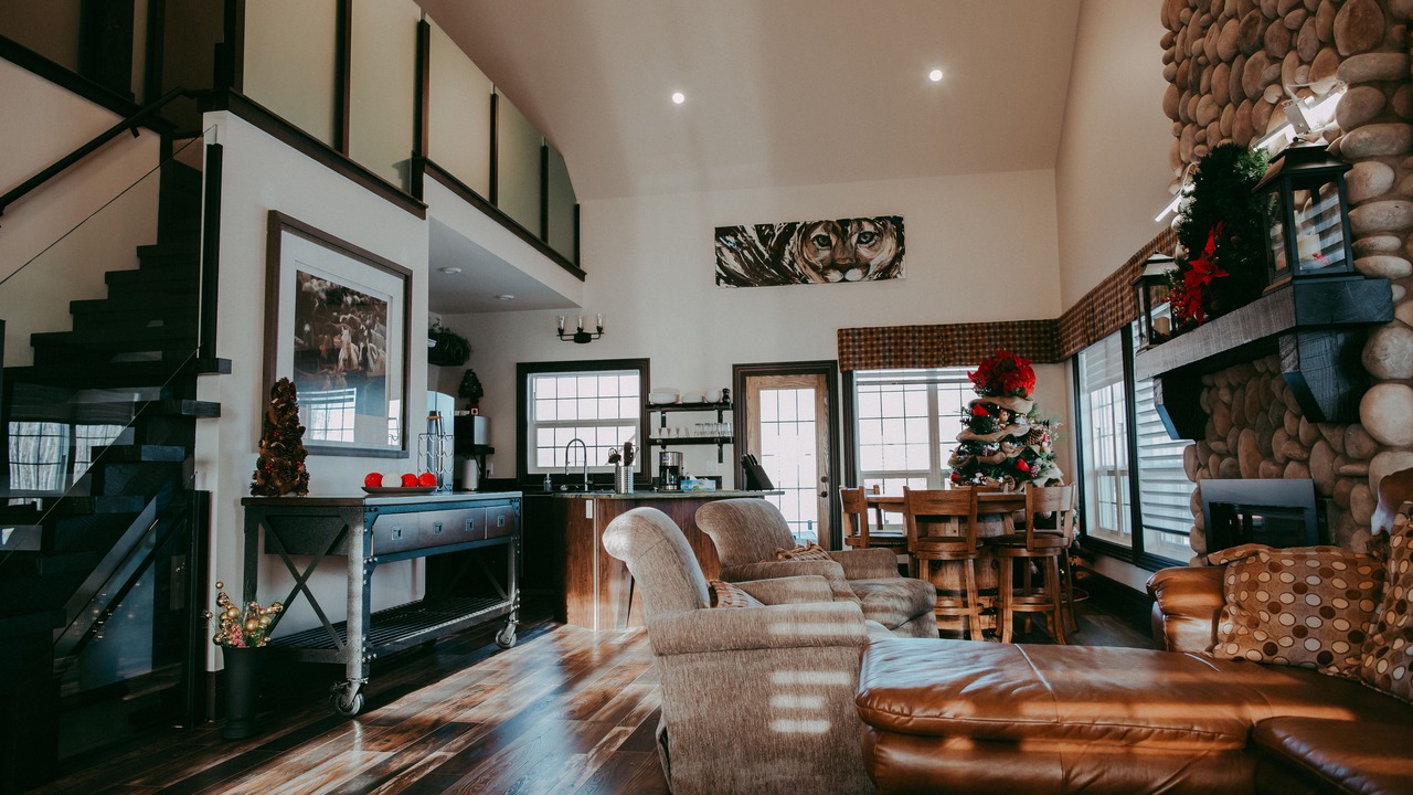 Photo of Livingroom in Fowler Lake