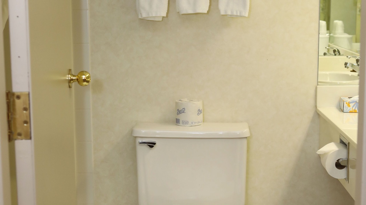 Photo of Bathroom in Jasper Place