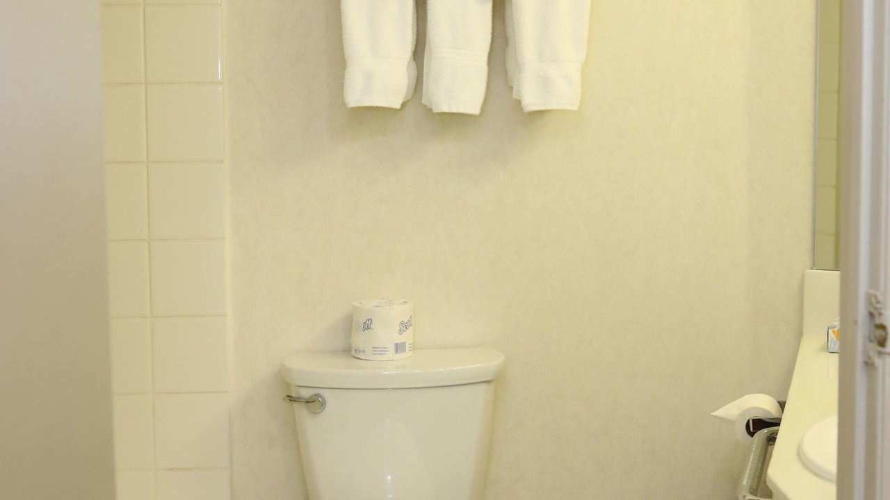 Photo of Bathroom in Jasper Place