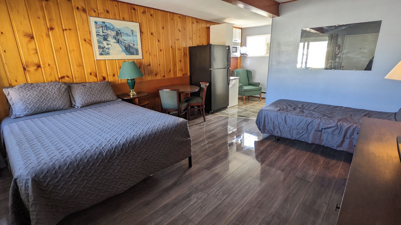 Photo of Bedroom in Okanagan-Similkameen