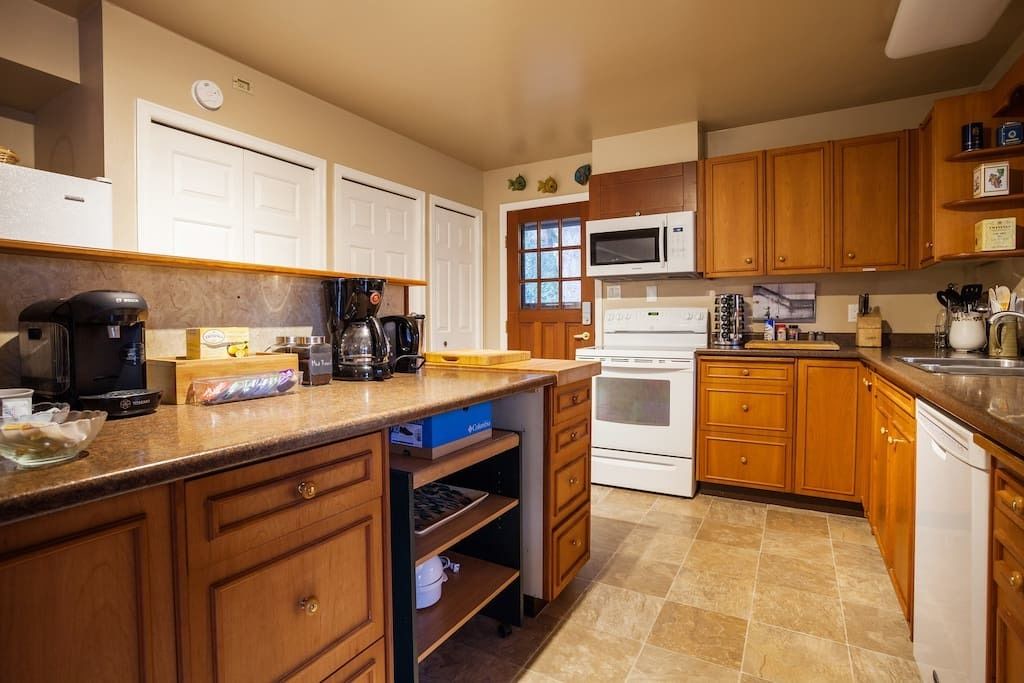 Photo of Kitchen in North Saanich