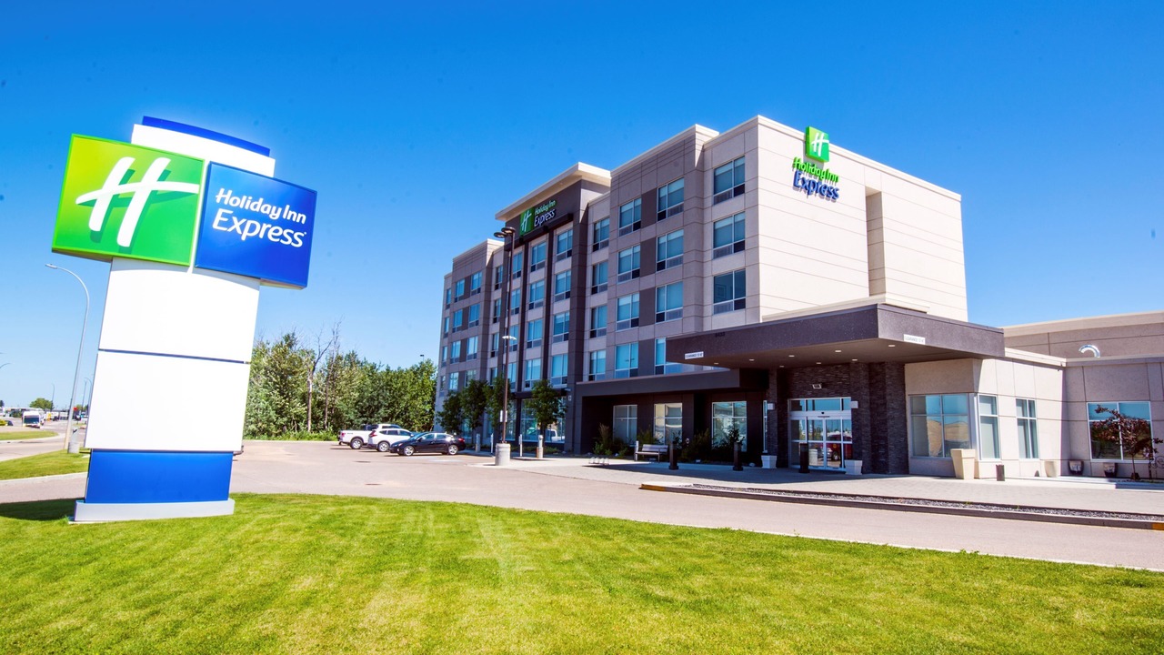 Photo of Outdoor in Red Deer