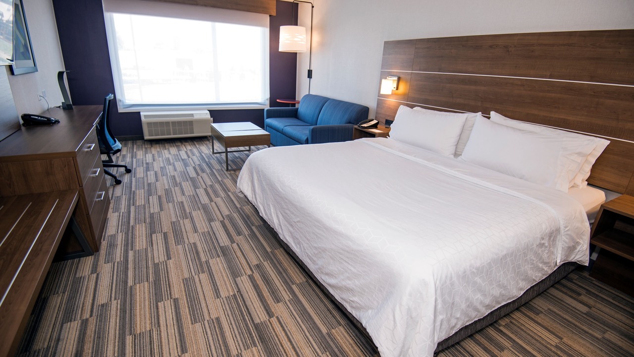 Photo of Bedroom in Red Deer