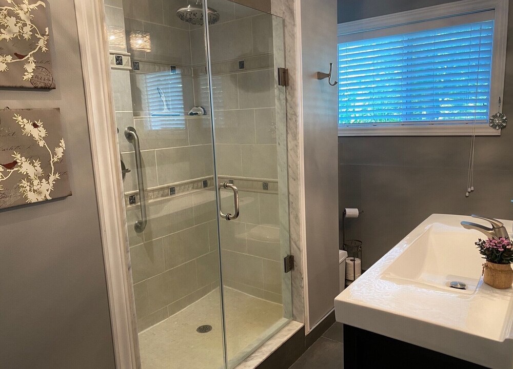 Photo of Bathroom in Tay