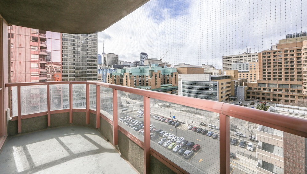 Photo of Patio Balcony in Bay Street Corridor