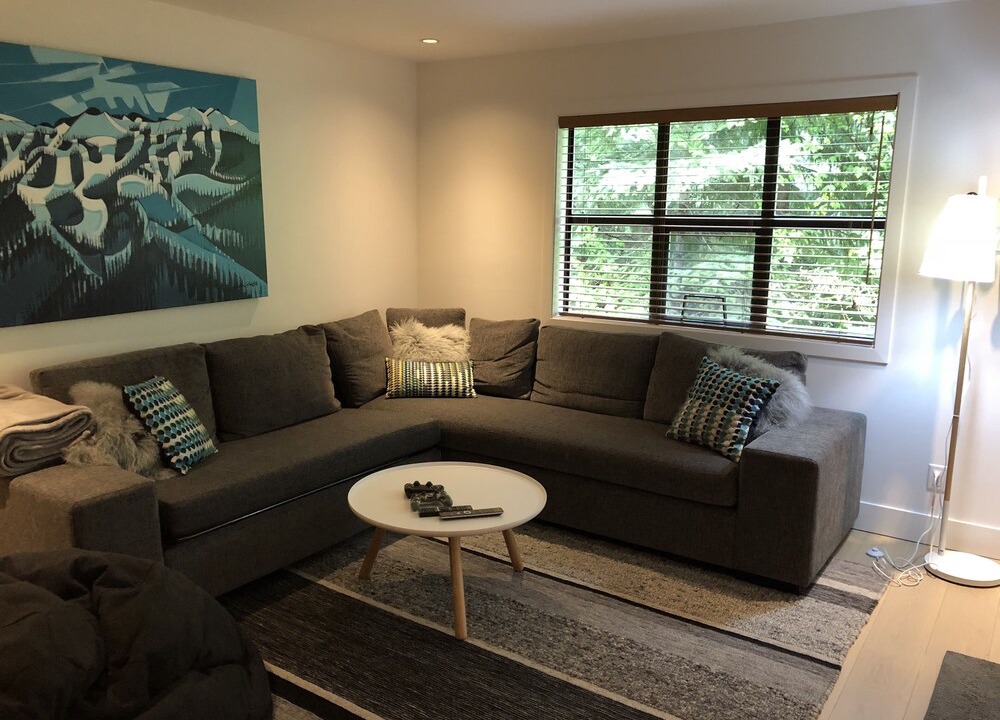 Photo of Livingroom in Blackcomb