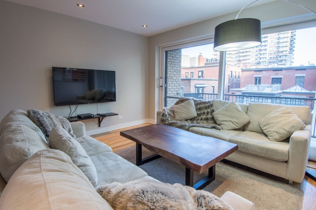 Photo of Livingroom in Downtown Montreal