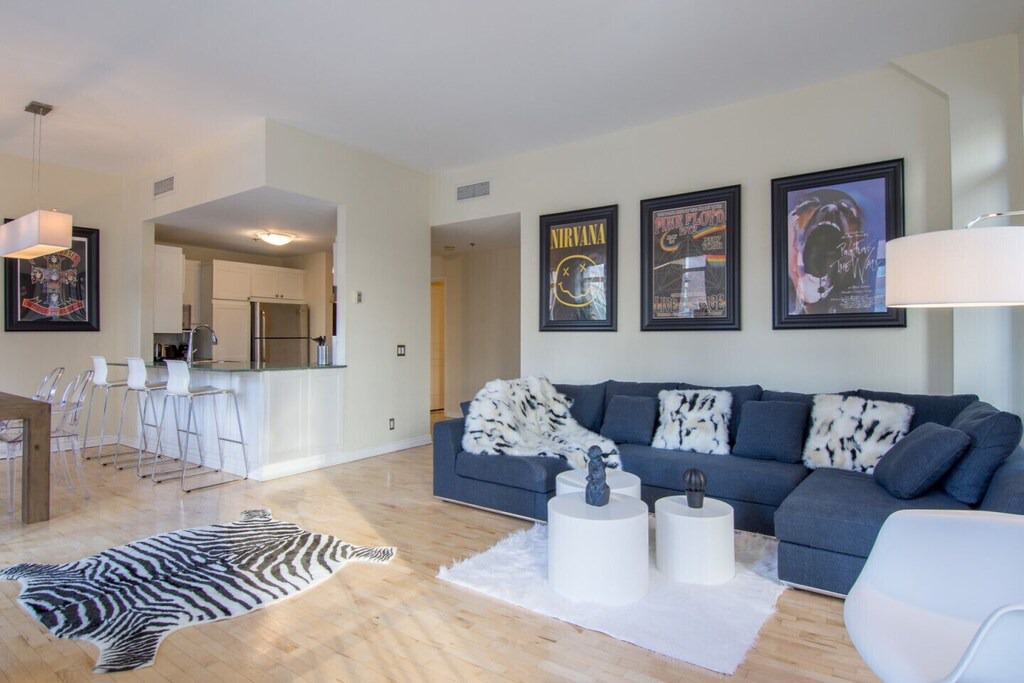 Photo of Livingroom in Downtown Montreal