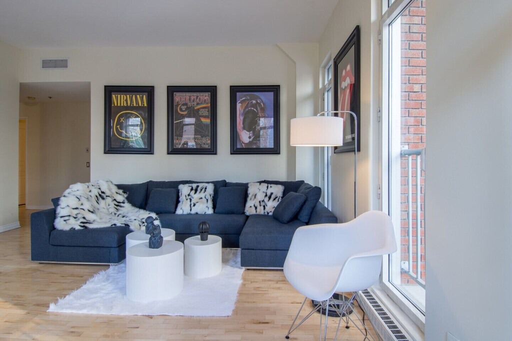 Photo of Livingroom in Downtown Montreal