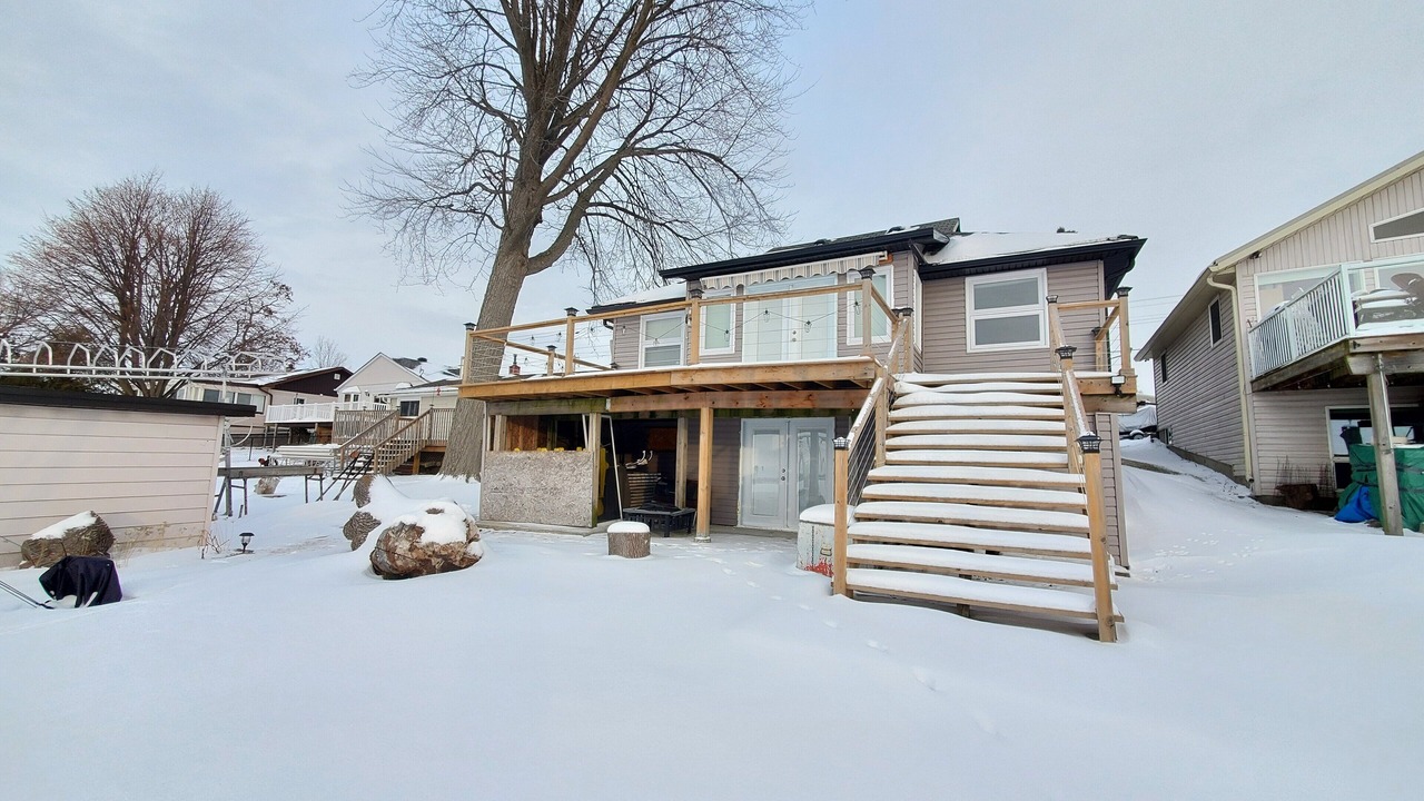 Photo of Outdoor in Lindsay