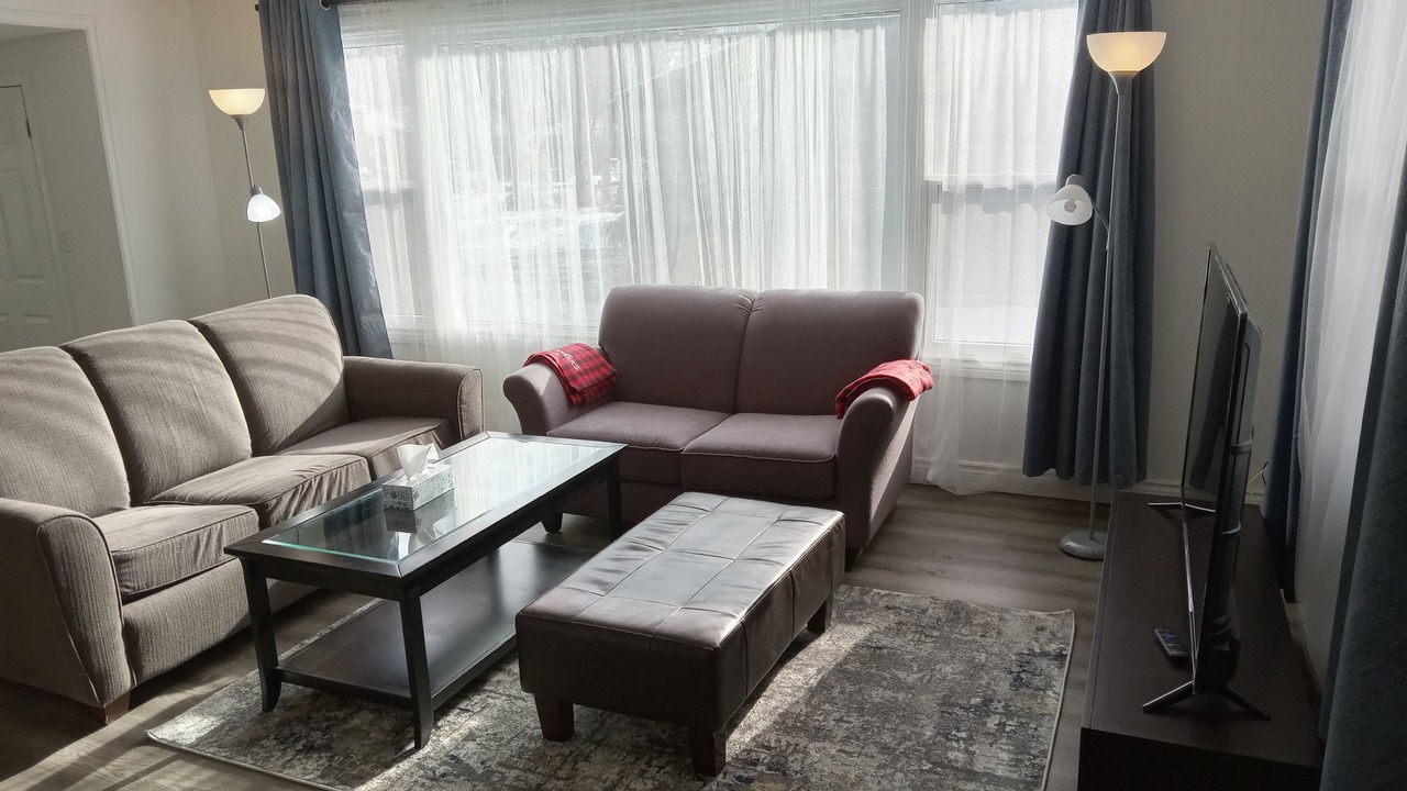 Photo of Livingroom in Alcona