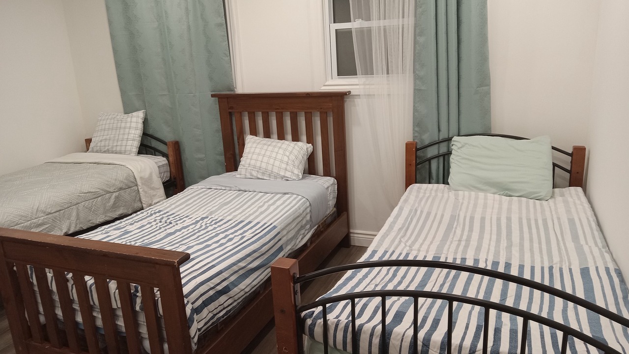 Photo of Bedroom in Alcona