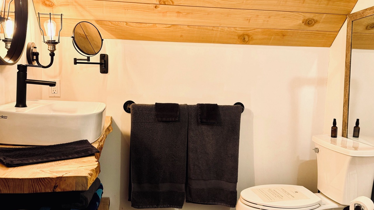 Photo of Bathroom in Powell River
