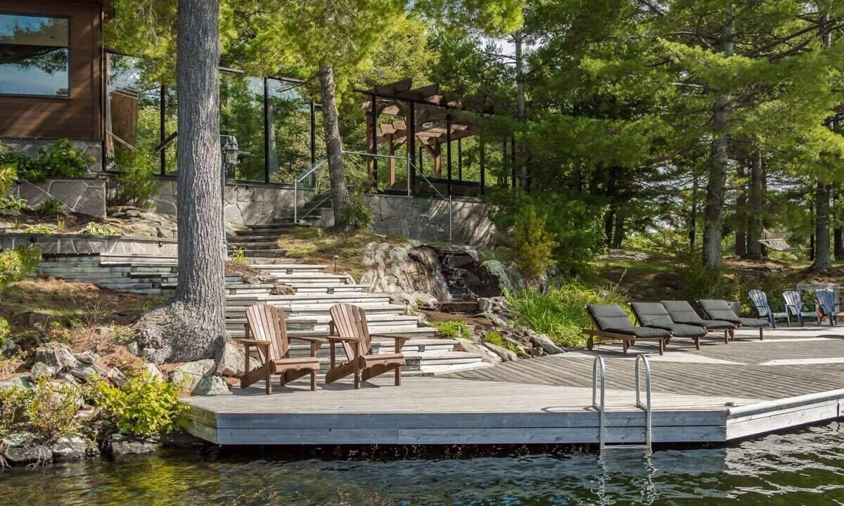 Photo of Outdoor in Utterson