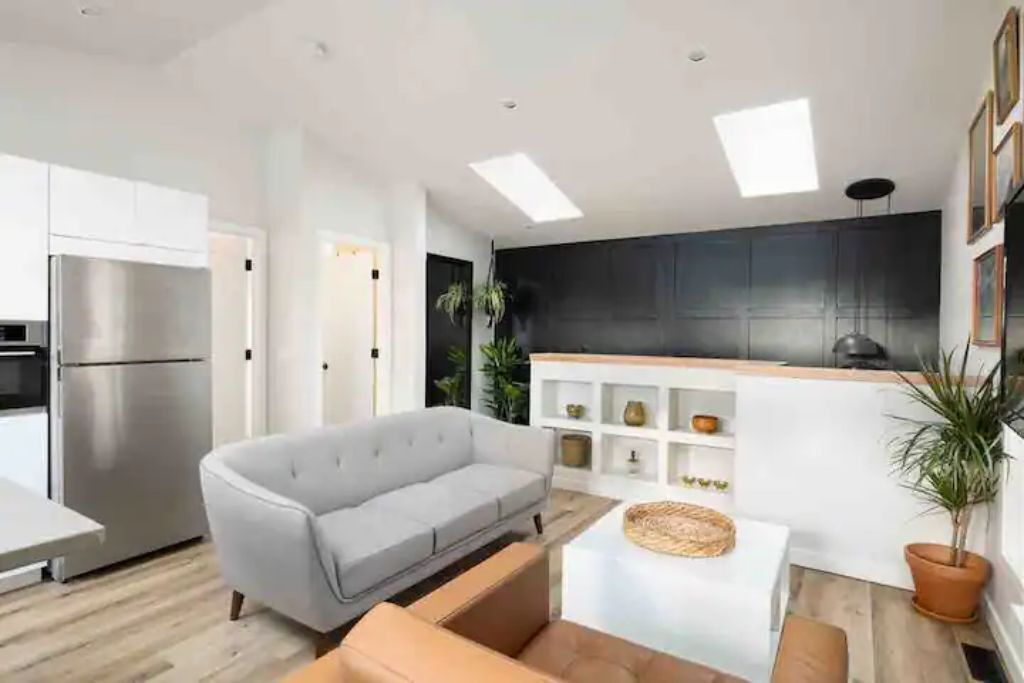 Photo of Livingroom in Inglewood