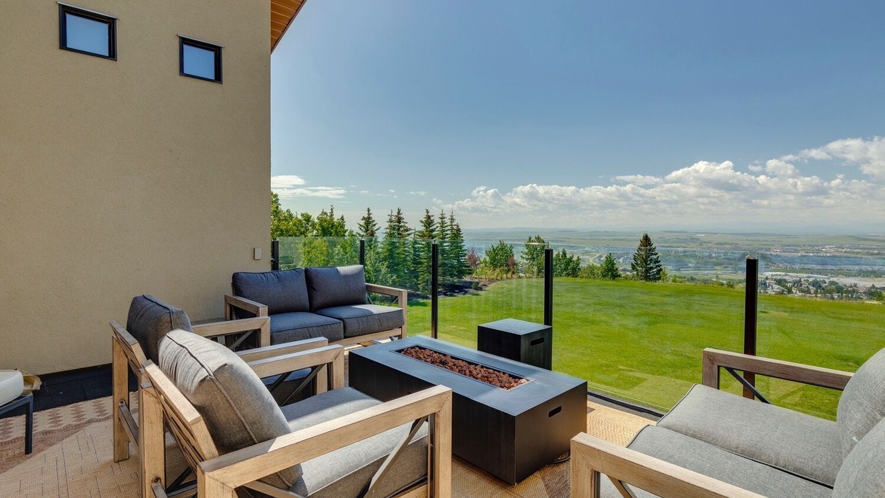Photo of Patio Balcony in Calgary