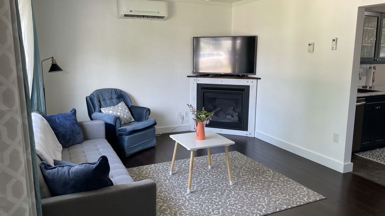 Photo of Livingroom in Port Elgin