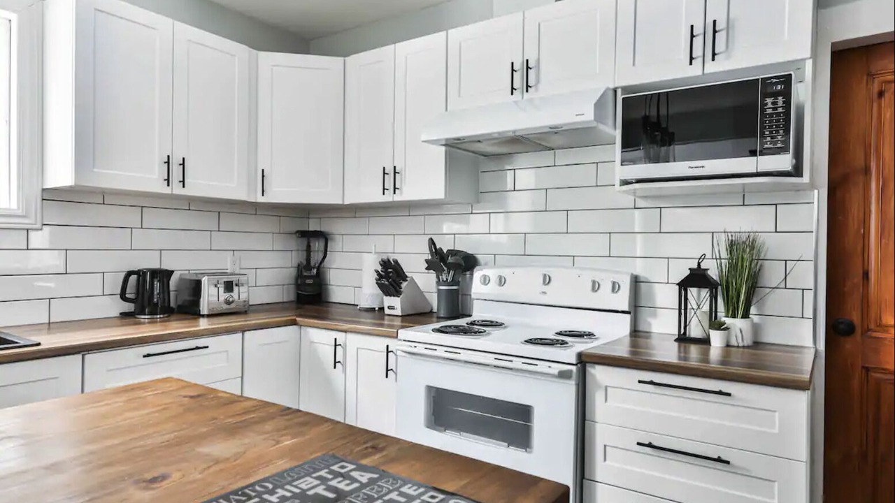 Photo of Kitchen in Chertsey