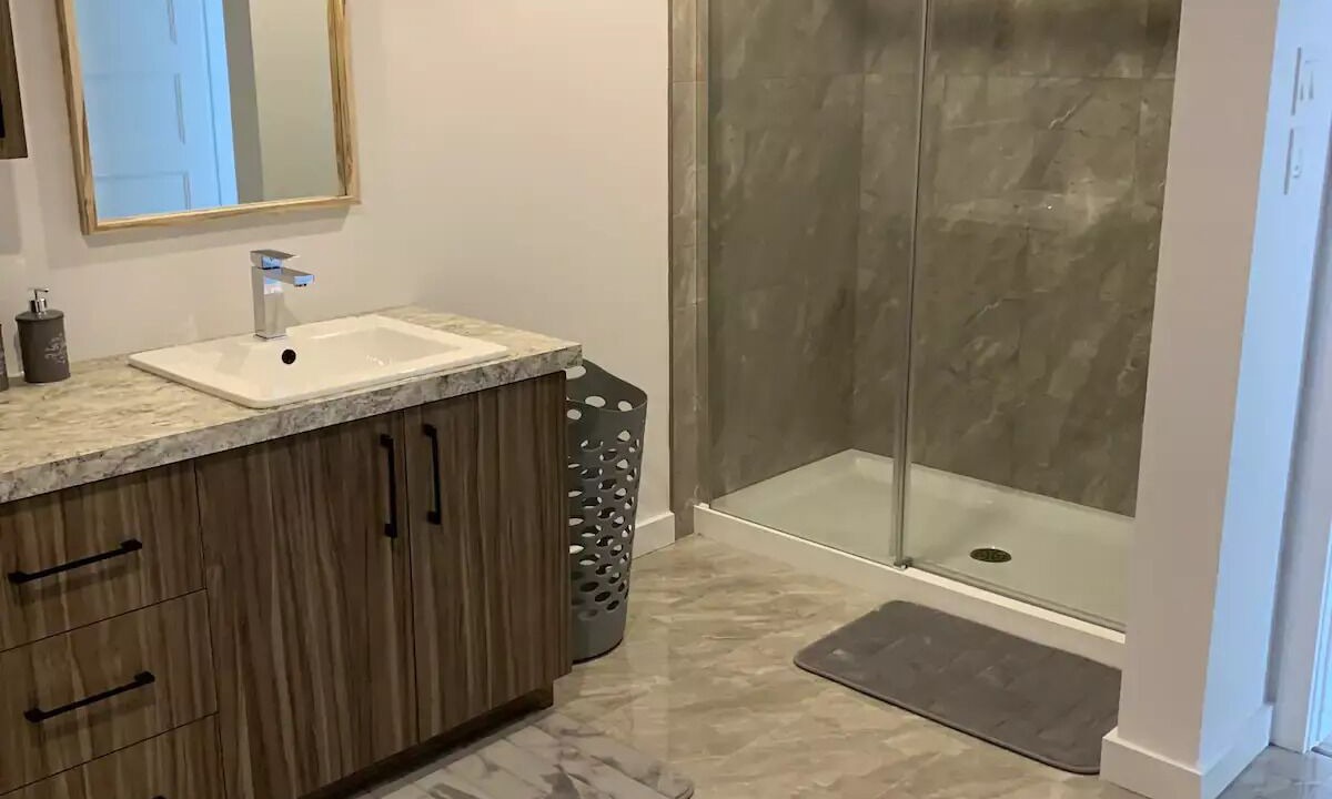 Photo of Bathroom in Saint-Felix-d'Otis