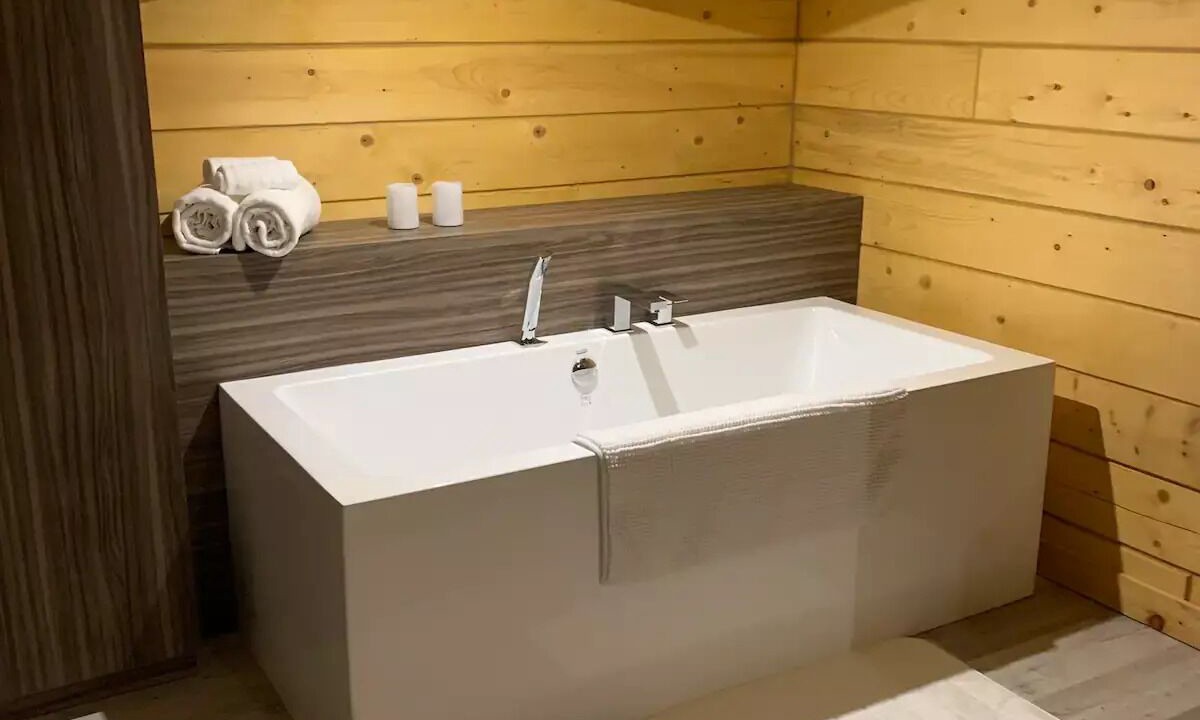 Photo of Bathroom in Saint-Felix-d'Otis