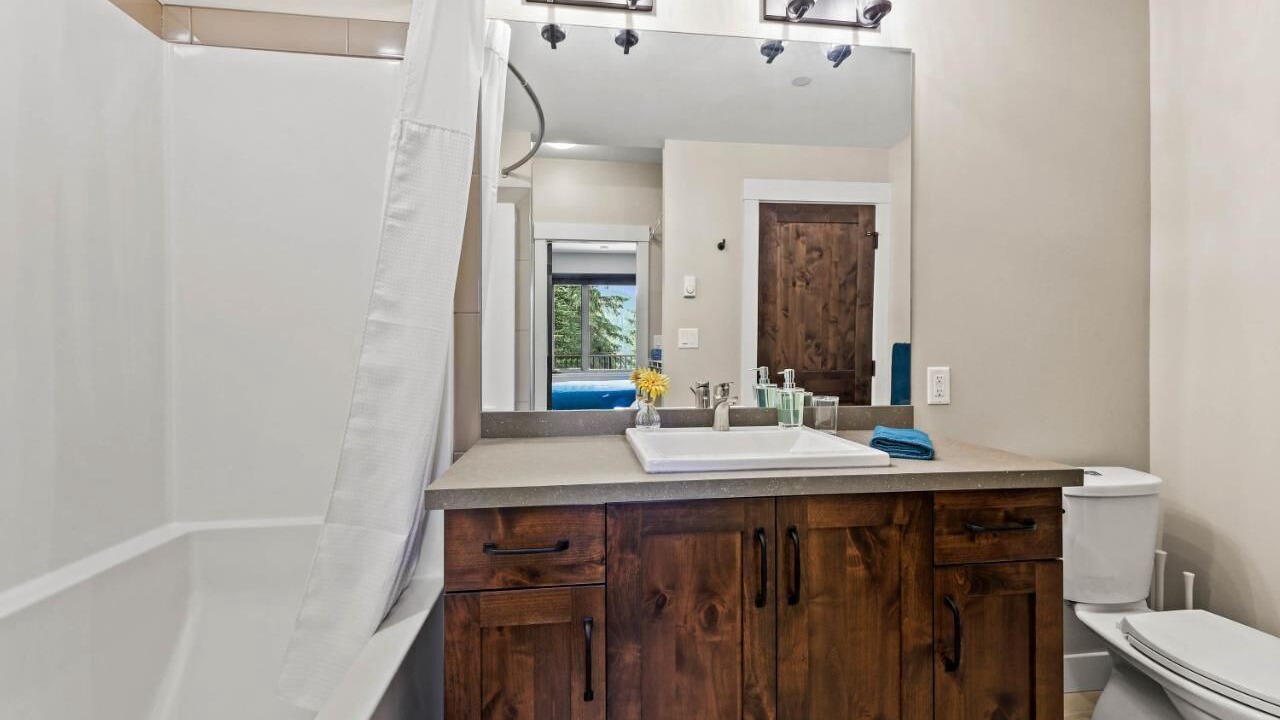 Photo of Bathroom in Sun Peaks