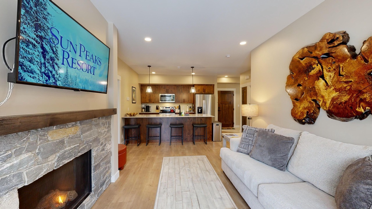 Photo of Livingroom in Sun Peaks