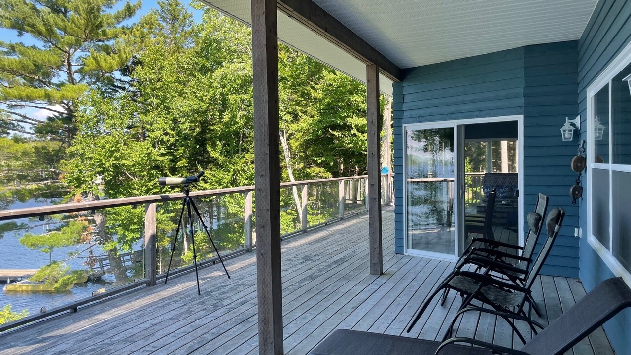 Photo of Patio Balcony in Italy Cross
