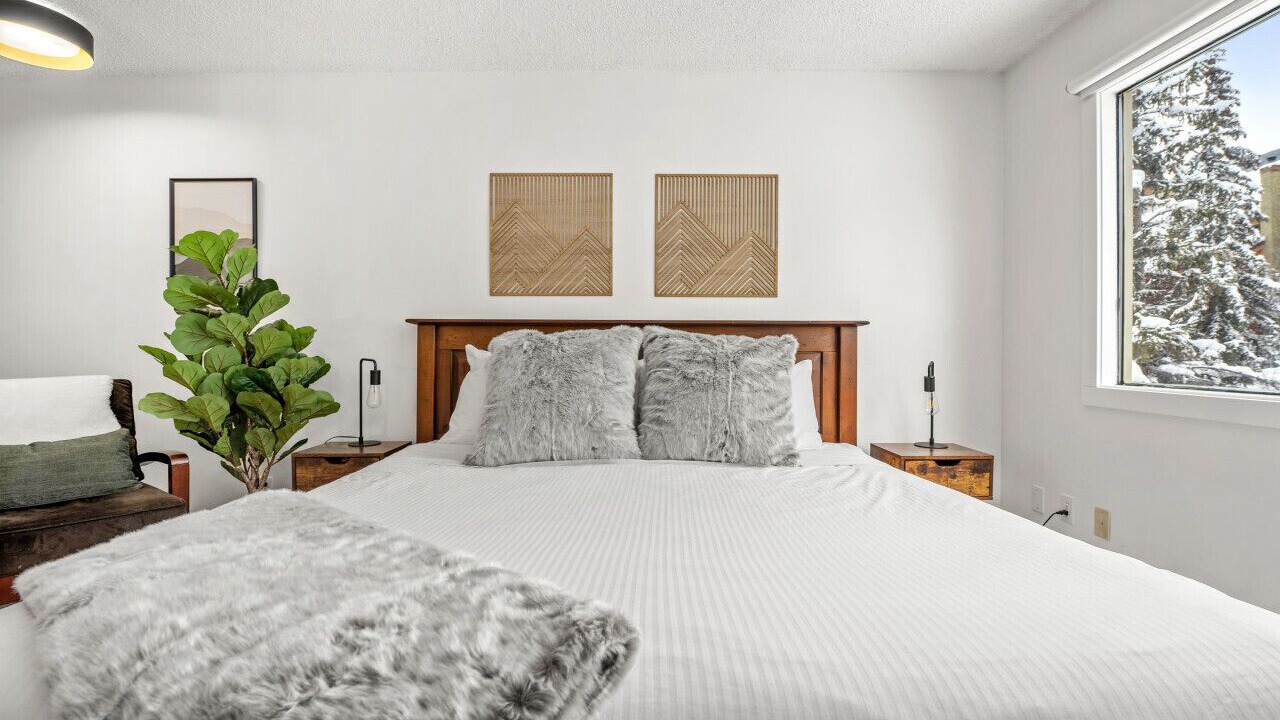 Photo of Bedroom in East Kootenay