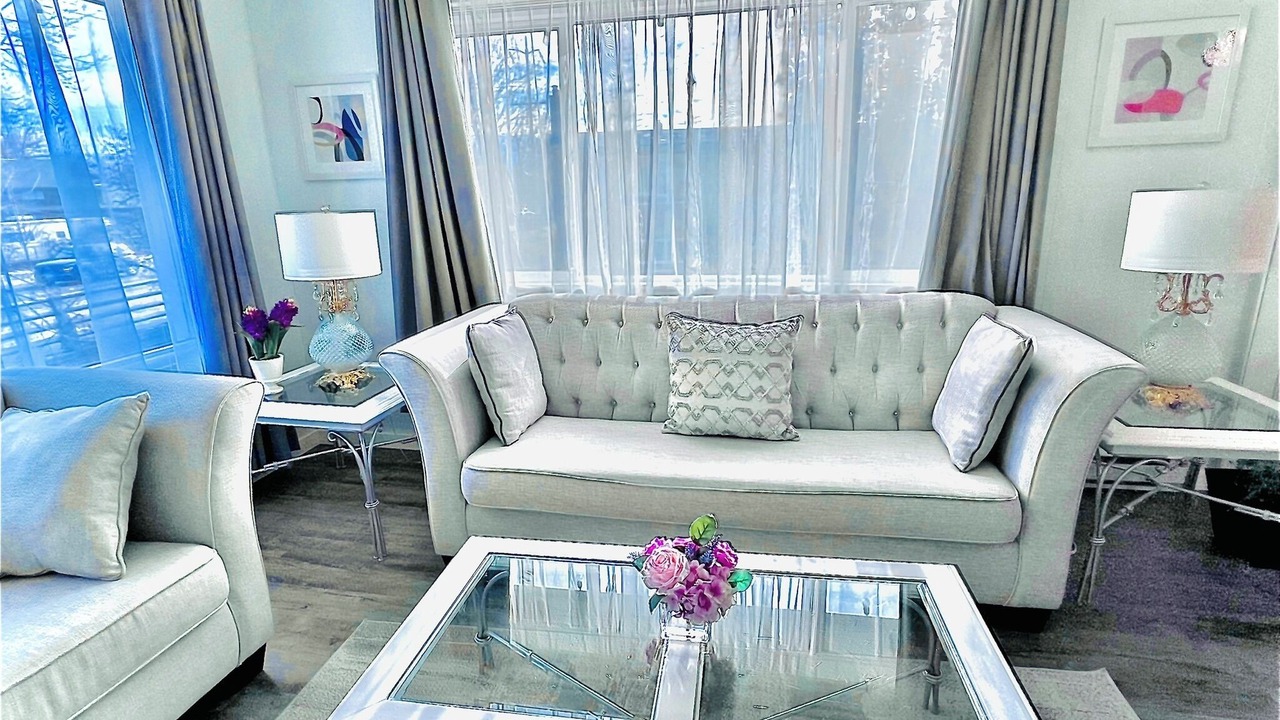 Photo of Livingroom in South Central
