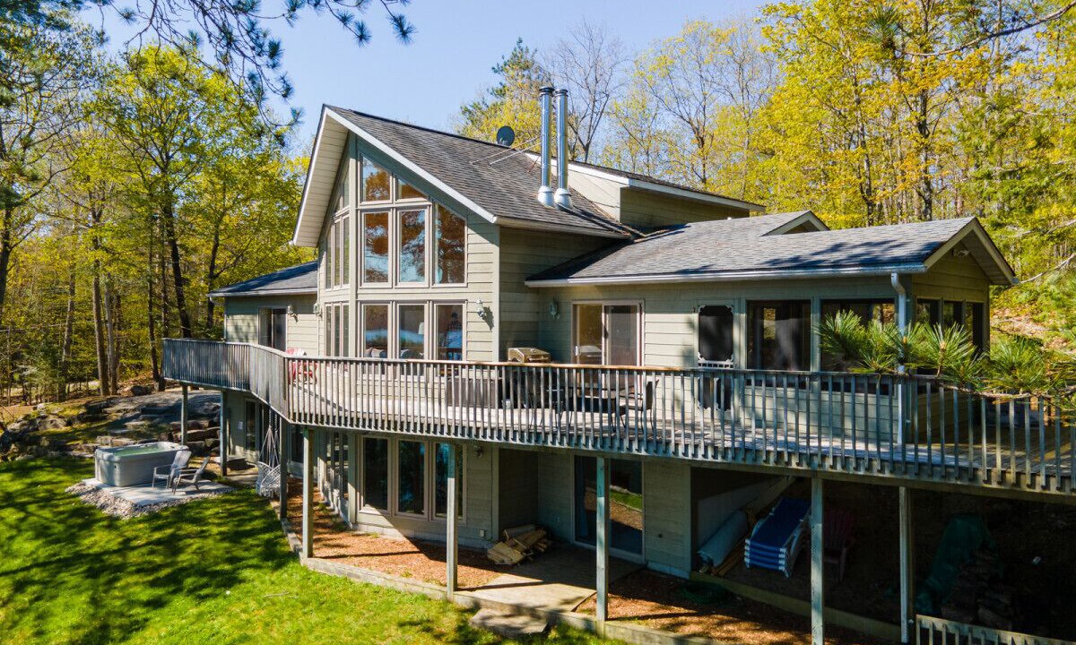 Photo of Outdoor in Lake of Bays