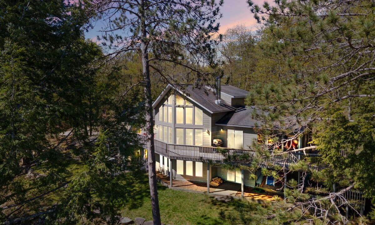 Photo of Outdoor in Lake of Bays