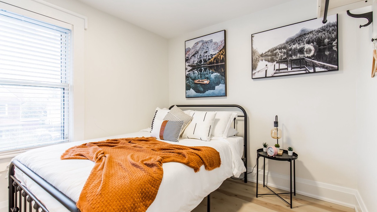 Photo of Bedroom in Niagara Falls