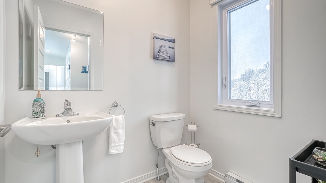 Photo of Bathroom in Val-des-Monts