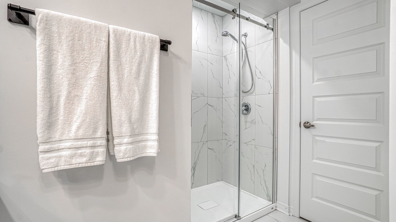 Photo of Bathroom in Val-des-Monts