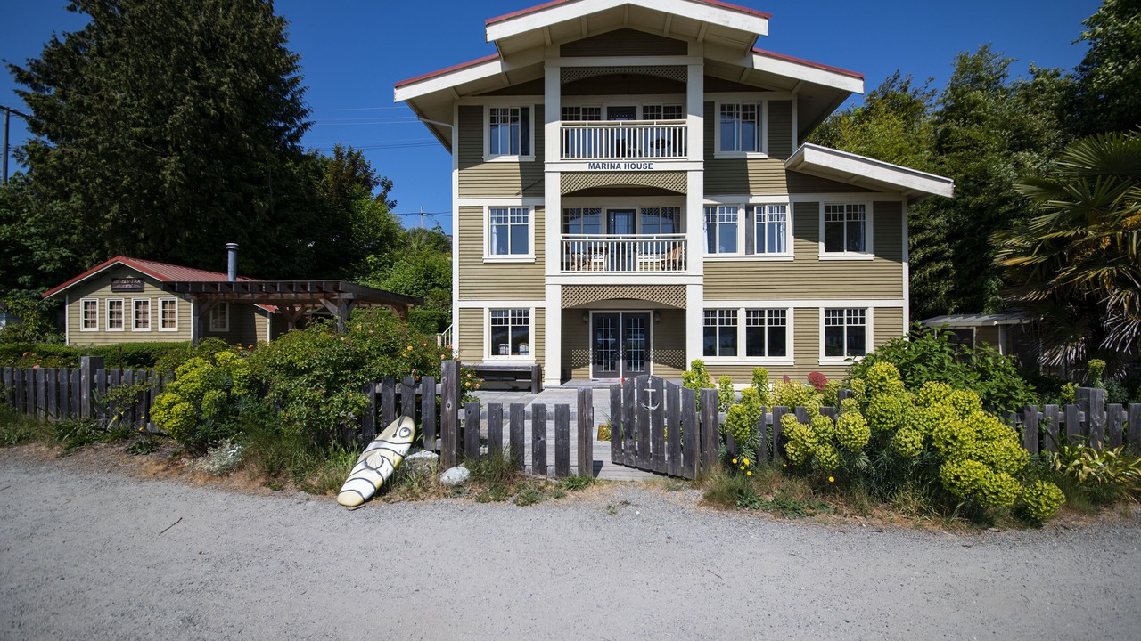 Photo of Outdoor in Gibsons