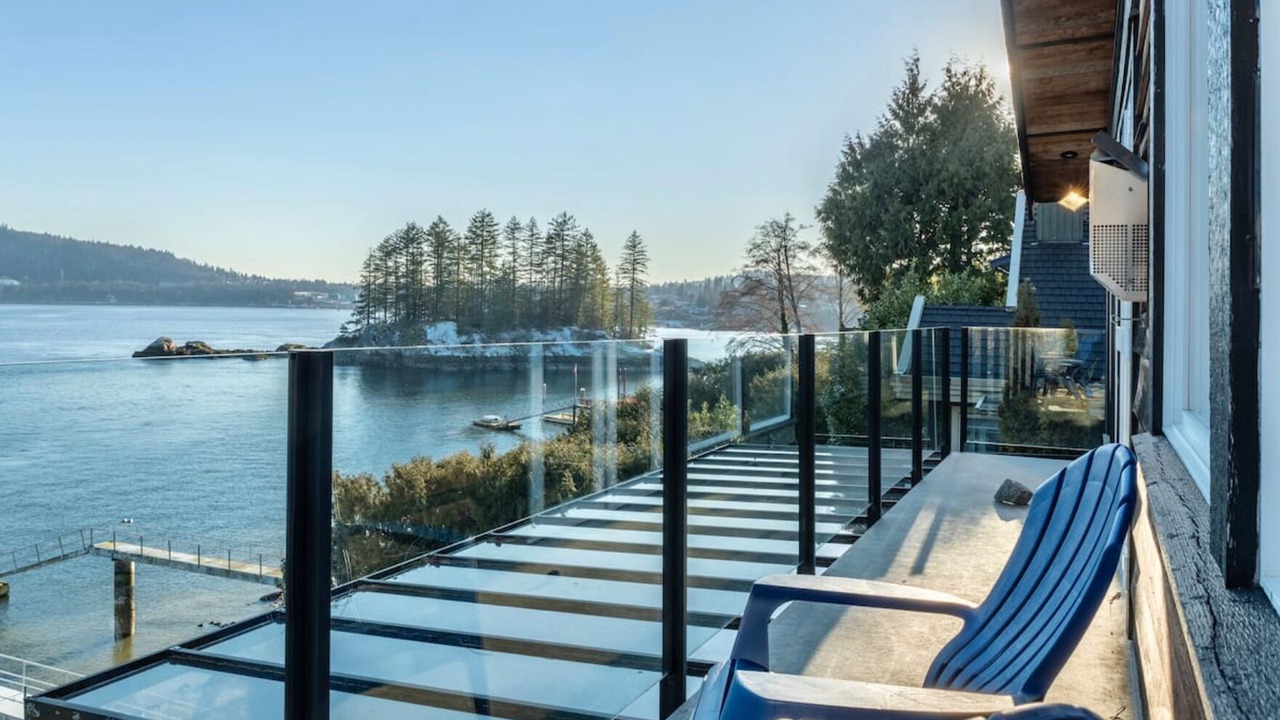 Photo of Patio Balcony in District of North Vancouver
