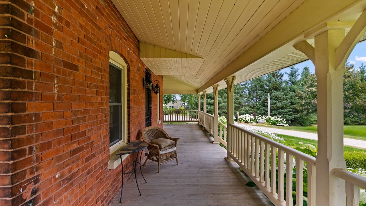 Photo of Outdoor in Clearview