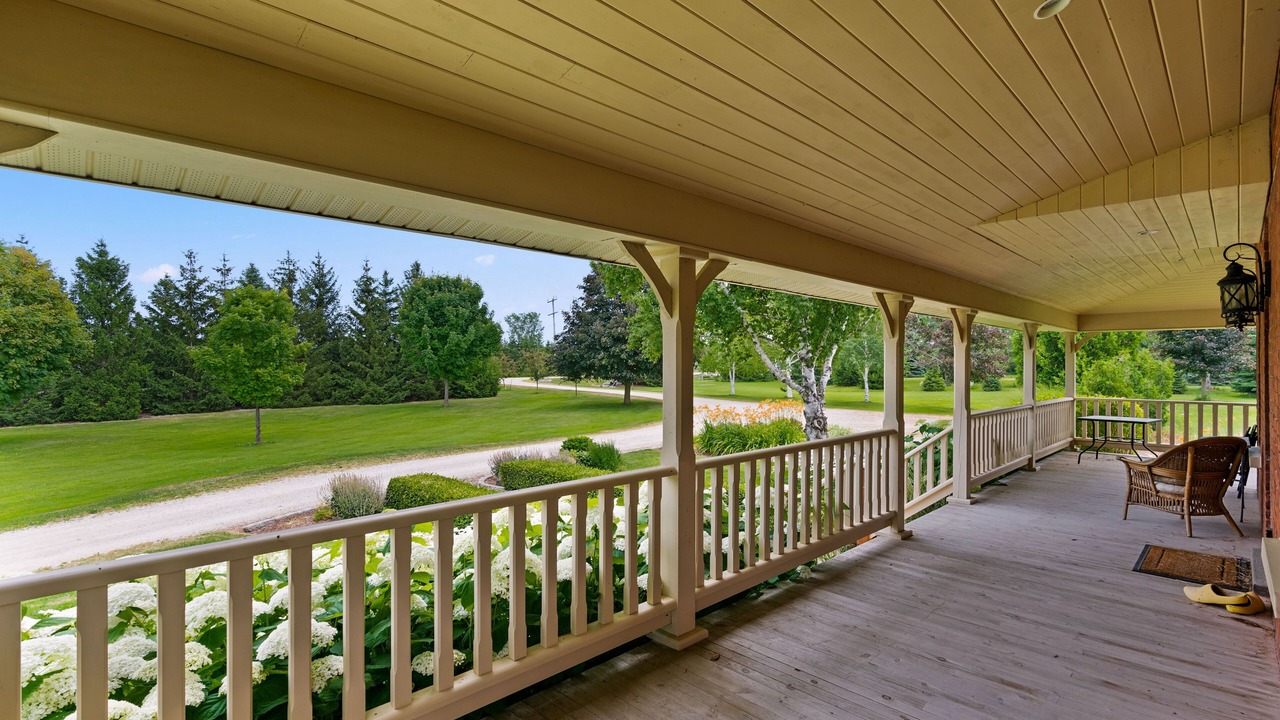 Photo of Outdoor in Clearview