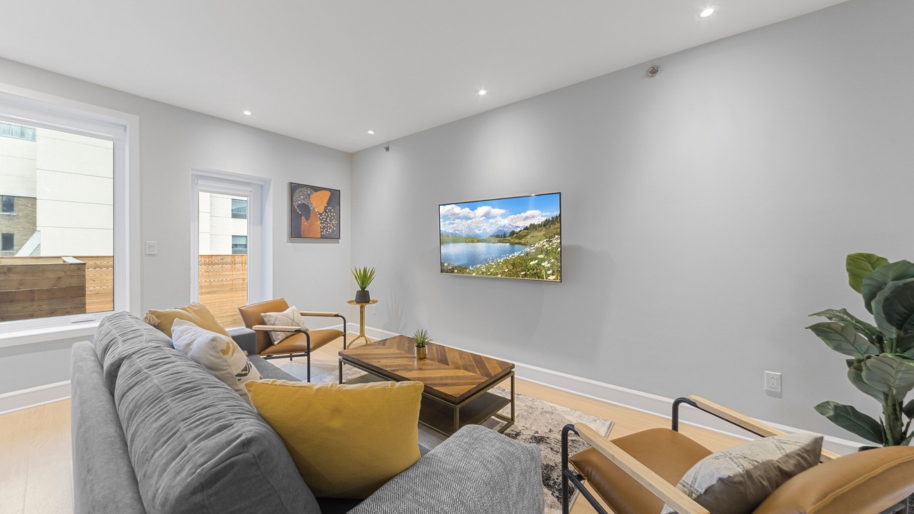 Photo of Livingroom in Downtown Montreal